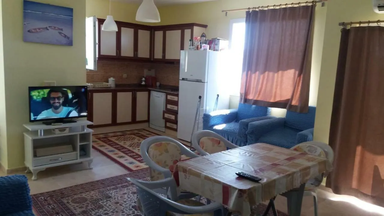 Iasos Apartment Kiyikislacik 0*,